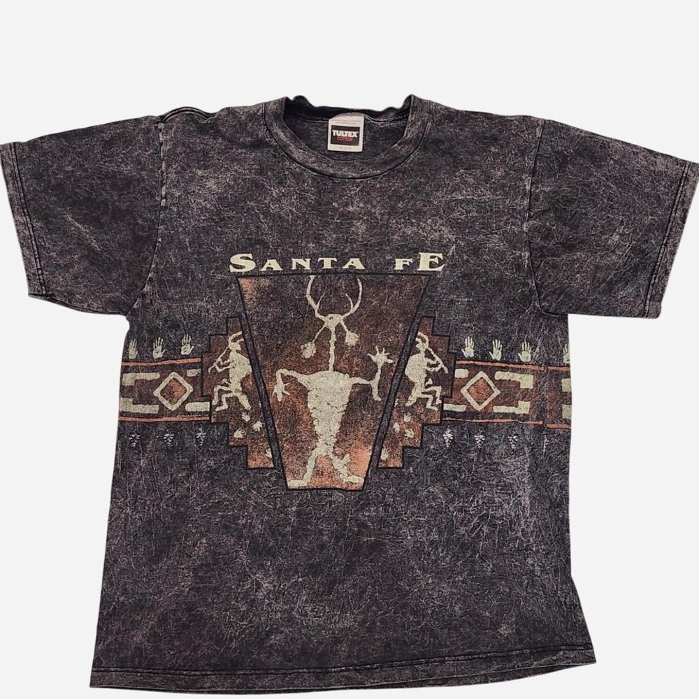 Vintage 1996 Santa Fe Arizona Native American graphic t-shirt Tultex AOP